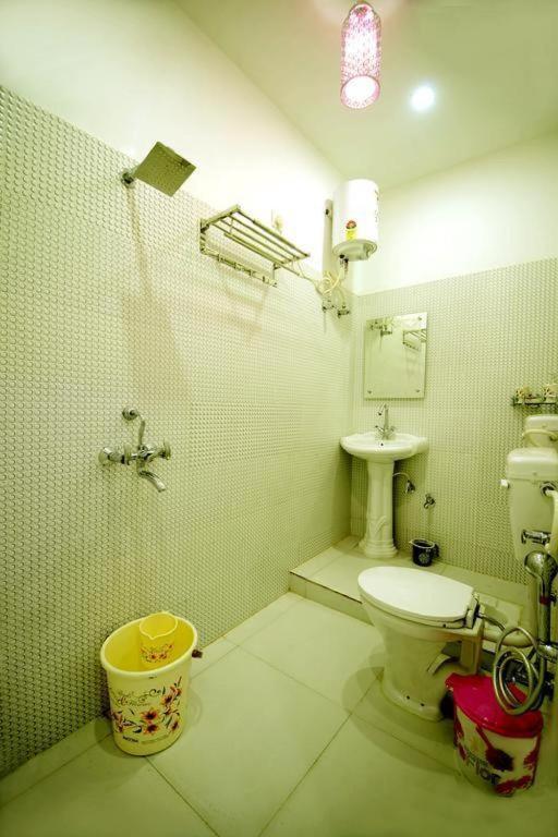 Taj Square A Luxurious Family Homestay Agra  Dış mekan fotoğraf