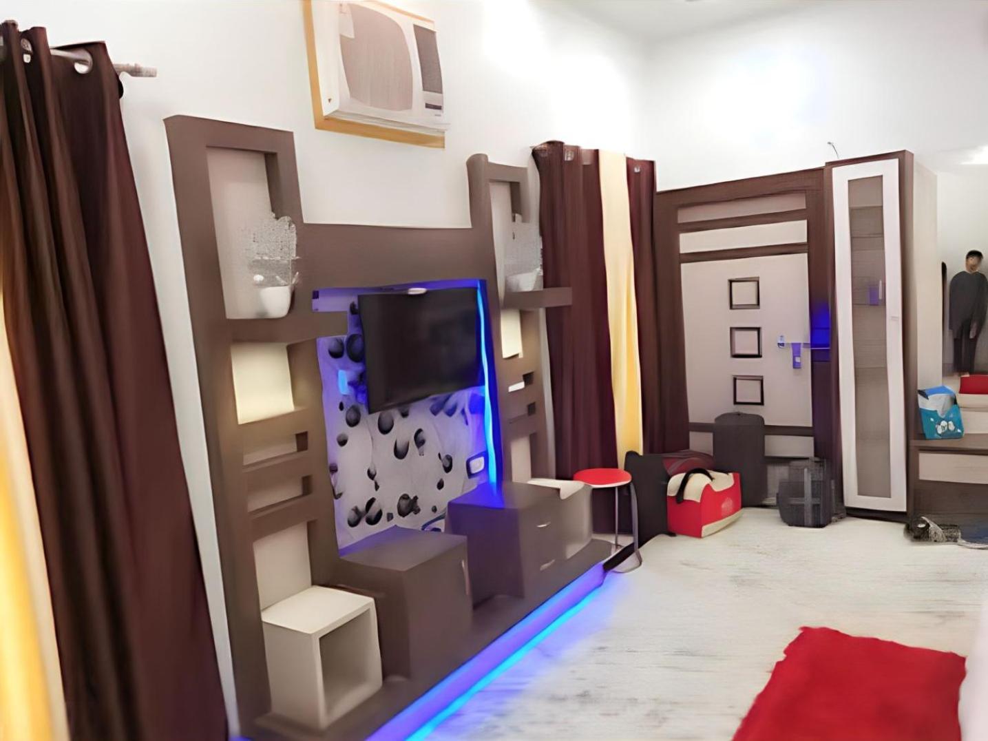 Taj Square A Luxurious Family Homestay Agra  Dış mekan fotoğraf
