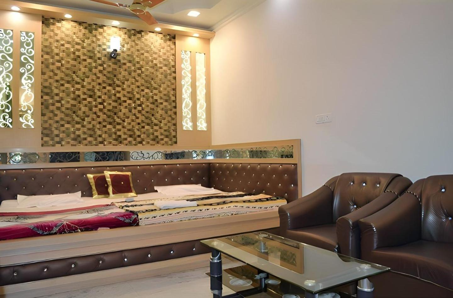 Taj Square A Luxurious Family Homestay Agra  Dış mekan fotoğraf