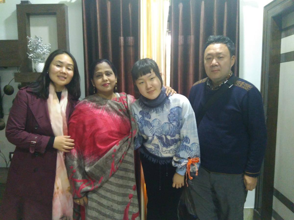 Taj Square A Luxurious Family Homestay Agra  Dış mekan fotoğraf